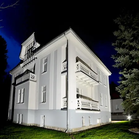 Cervi Cieplice Homestay szállás