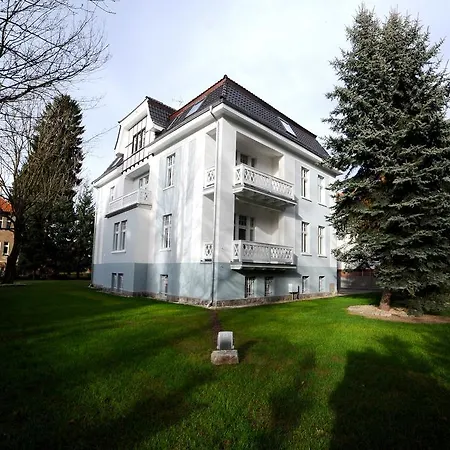 Cervi Cieplice Kwatera prywatna *