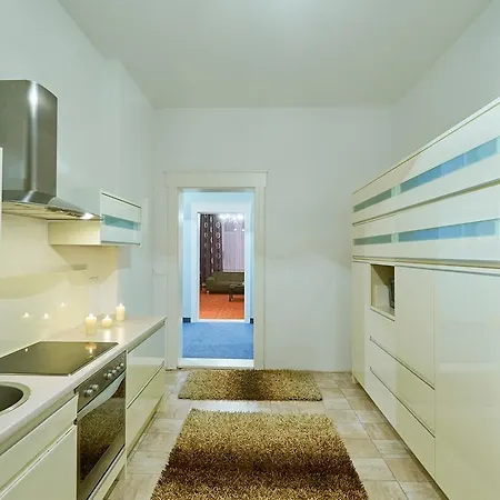 Cervi Cieplice Homestay