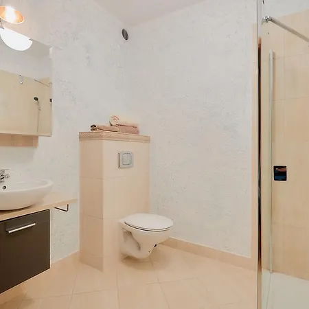 Cervi Cieplice Δωμάτια σε οικογενειακή κατοικία Jelenia Góra